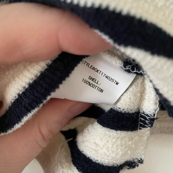 Mello Day Boxy Cropped Cotton Striped Shirt - Picture 5 of 6